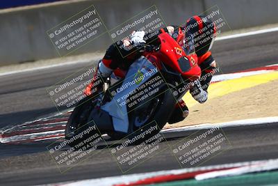 media/Aug-29-2025-TrackDaz (Fri) [[e7163b0dc3]]/A Group/12pm (Turn 11)/